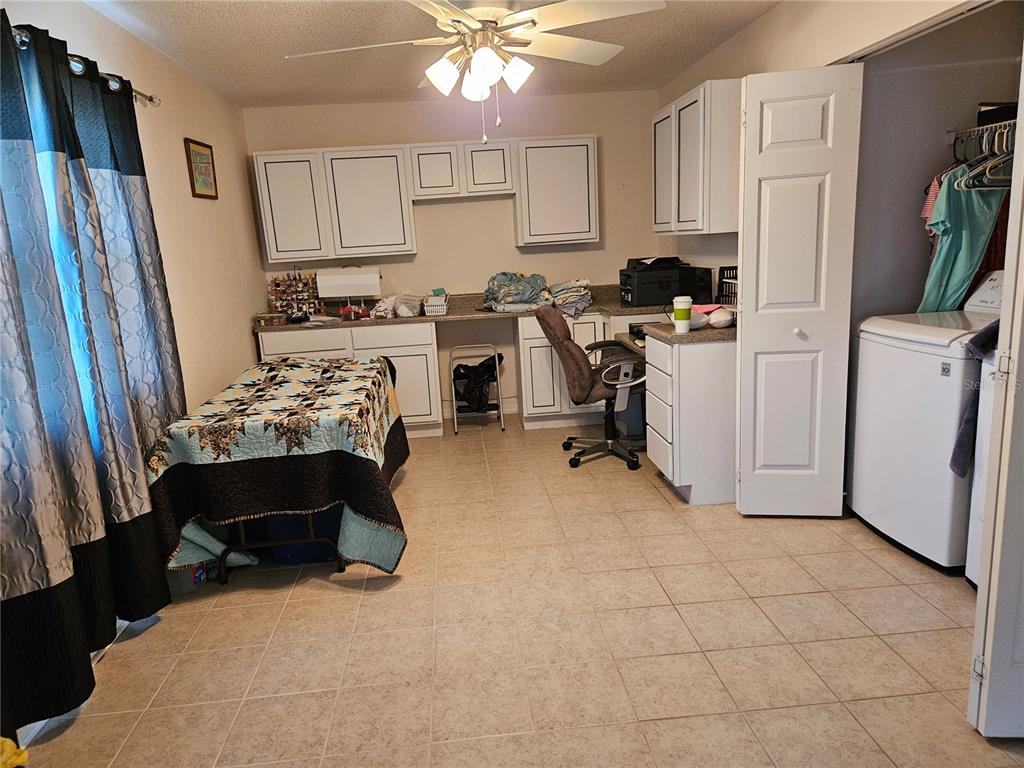 8480 Southwest 61st Terrace Road Ocala, FL 34476 - Photo 11 of 26 a view of kitchen with appliances and cabinets