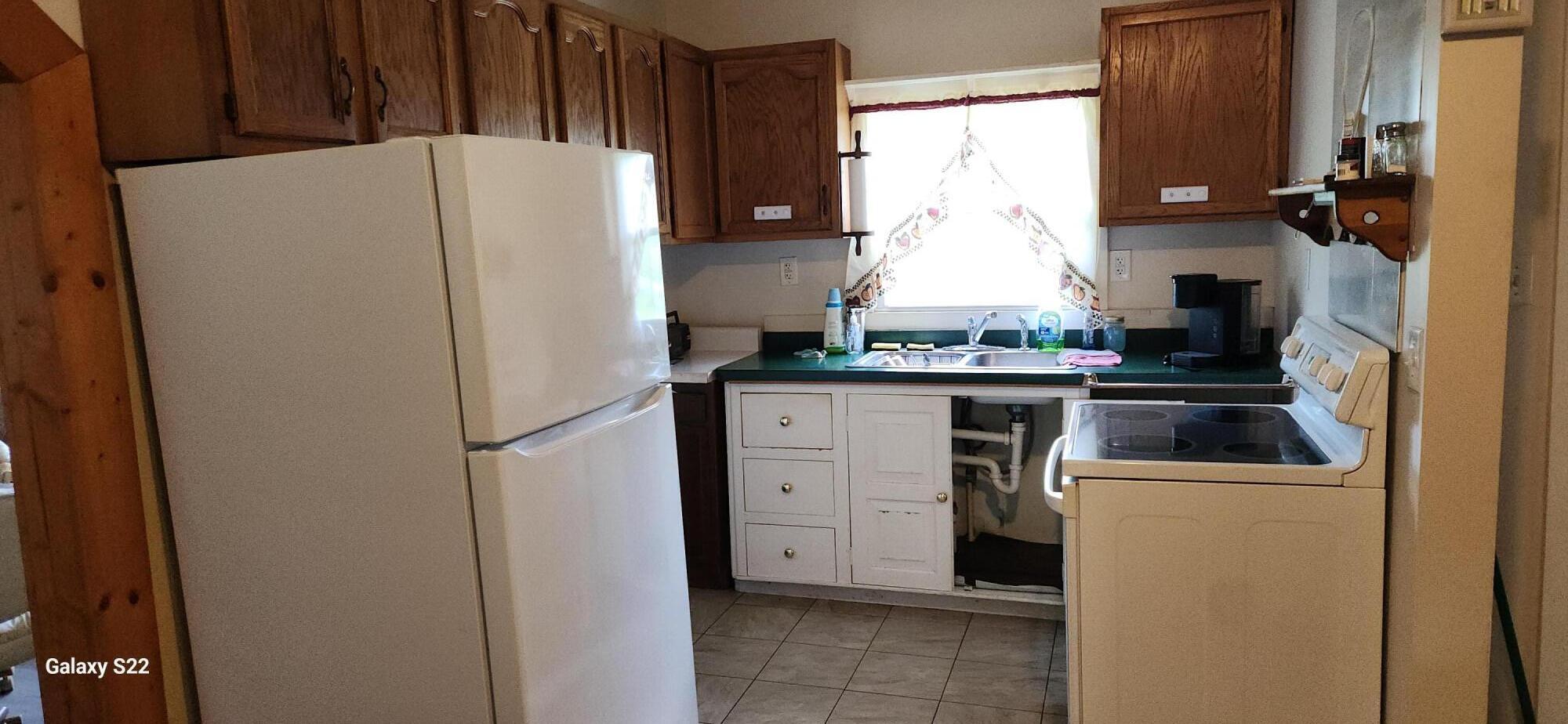 8321 Jackson River Road Hot Springs, VA 24445 - Photo 12 of 21 Kitchen