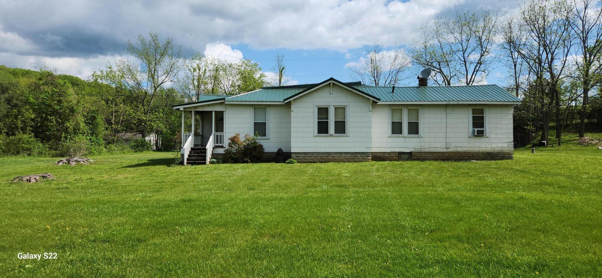 8321 Jackson River Road Hot Springs, VA 24445 - Photo 4 of 21 South View