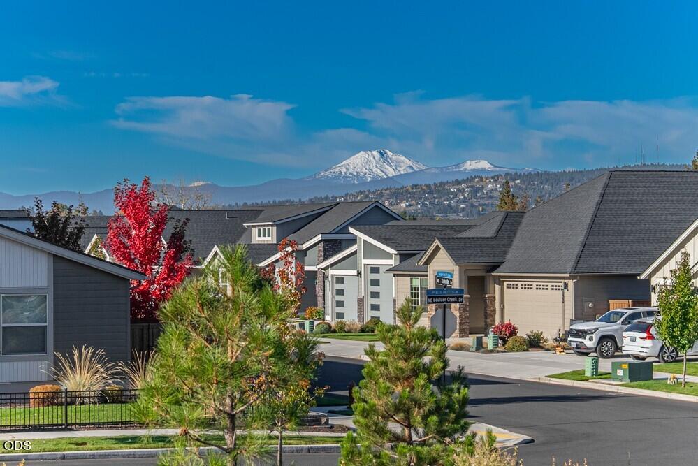 3863 Northeast Eagle Road Bend, OR 97701 - Photo 12 of 25 Gallery Image 12