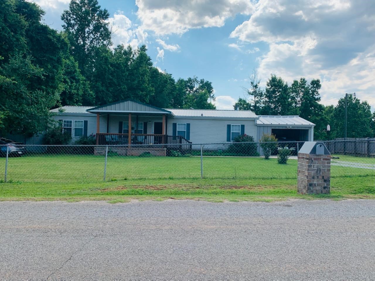 205 Burgess Road Gaffney, SC 29341 - Photo 1 of 9 Primary