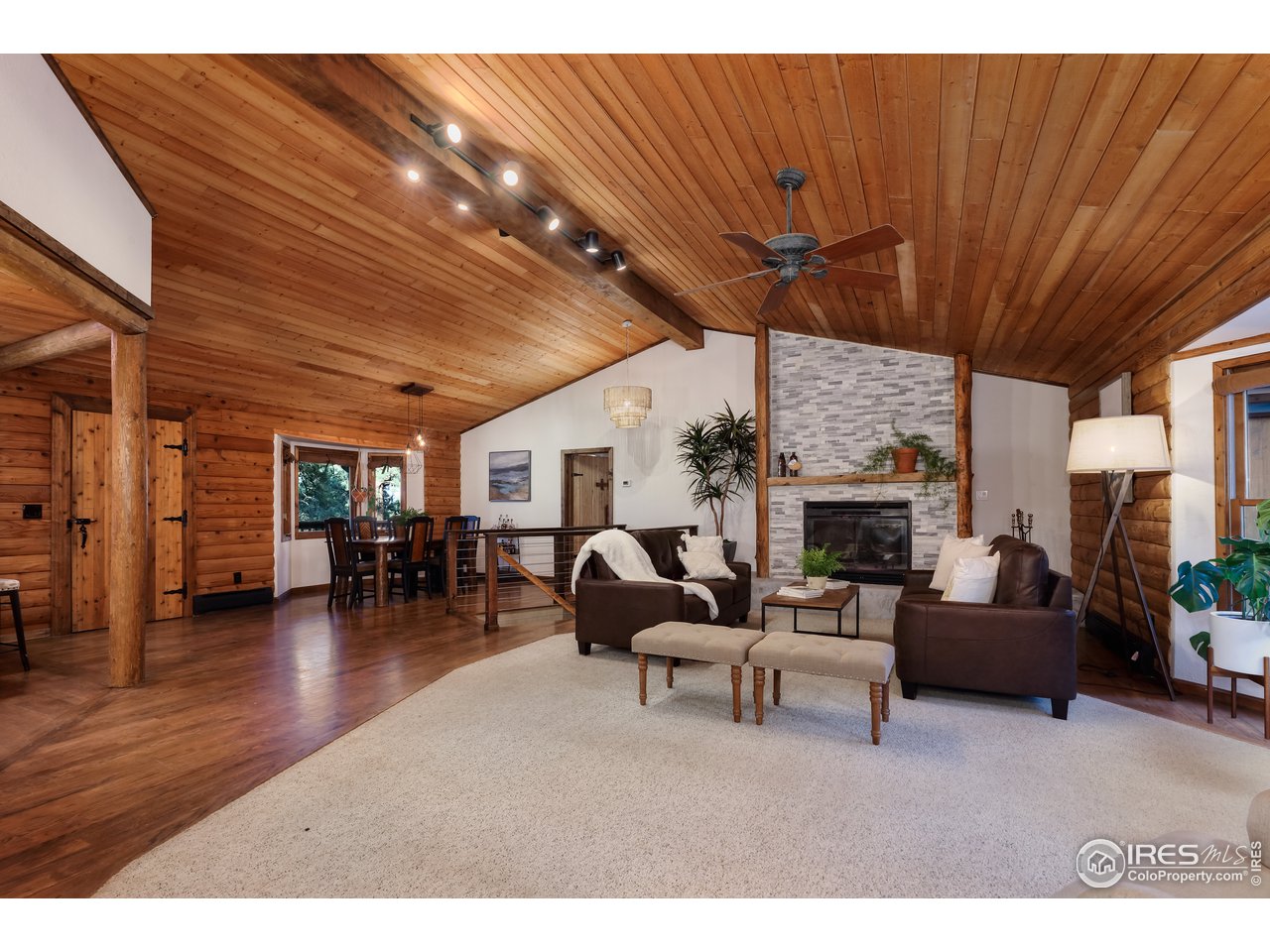 171 Elk Road Lyons, CO 80540 - Photo 3 of 40 Gallery Image 3