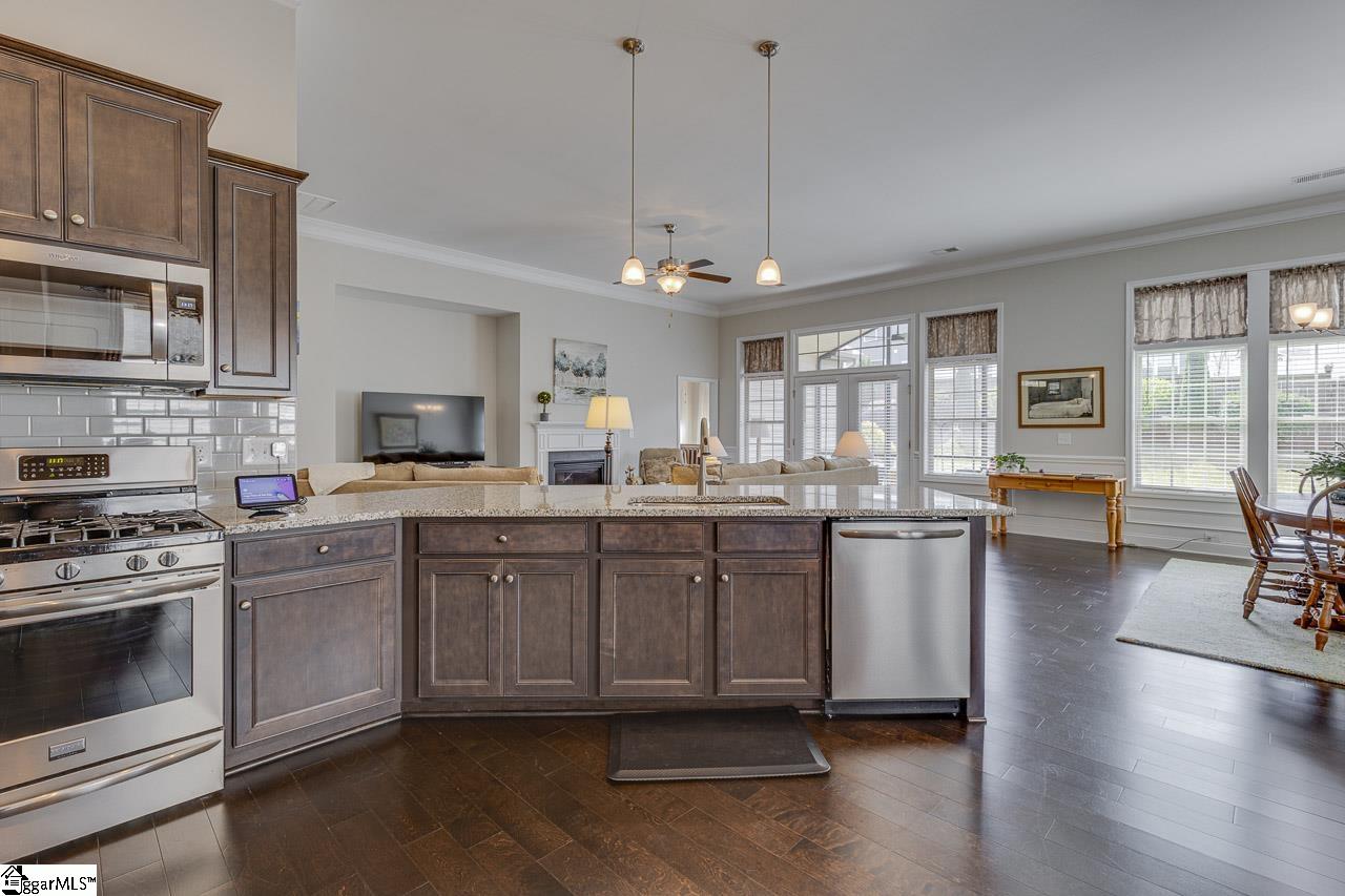 155 Willowbottom Drive Greer, SC 29651 - Photo 12 of 46