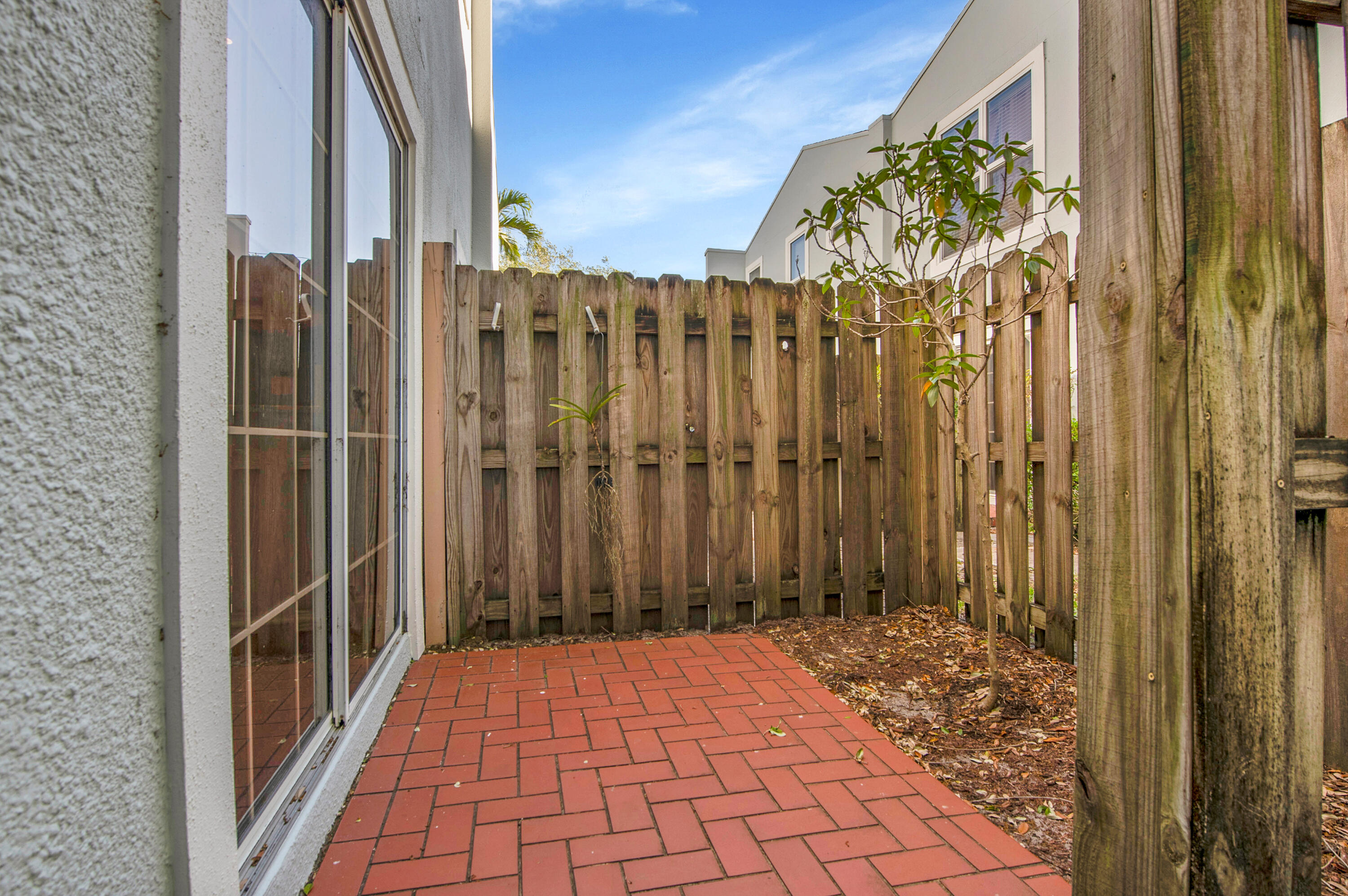 6117 Old Court Road, Unit 135 Boca Raton, FL 33433 - Photo 8 of 43 6117-36