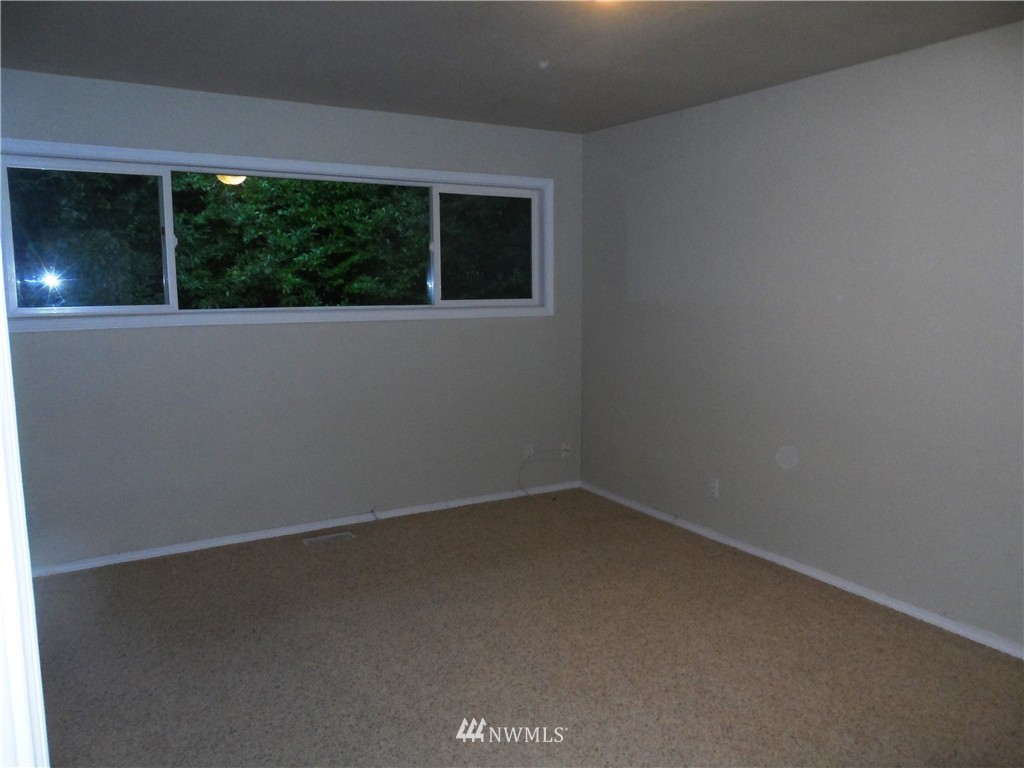 3841 Southeast Horstman Road Port Orchard, WA 98366 - Photo 6 of 7 Gallery Image 6