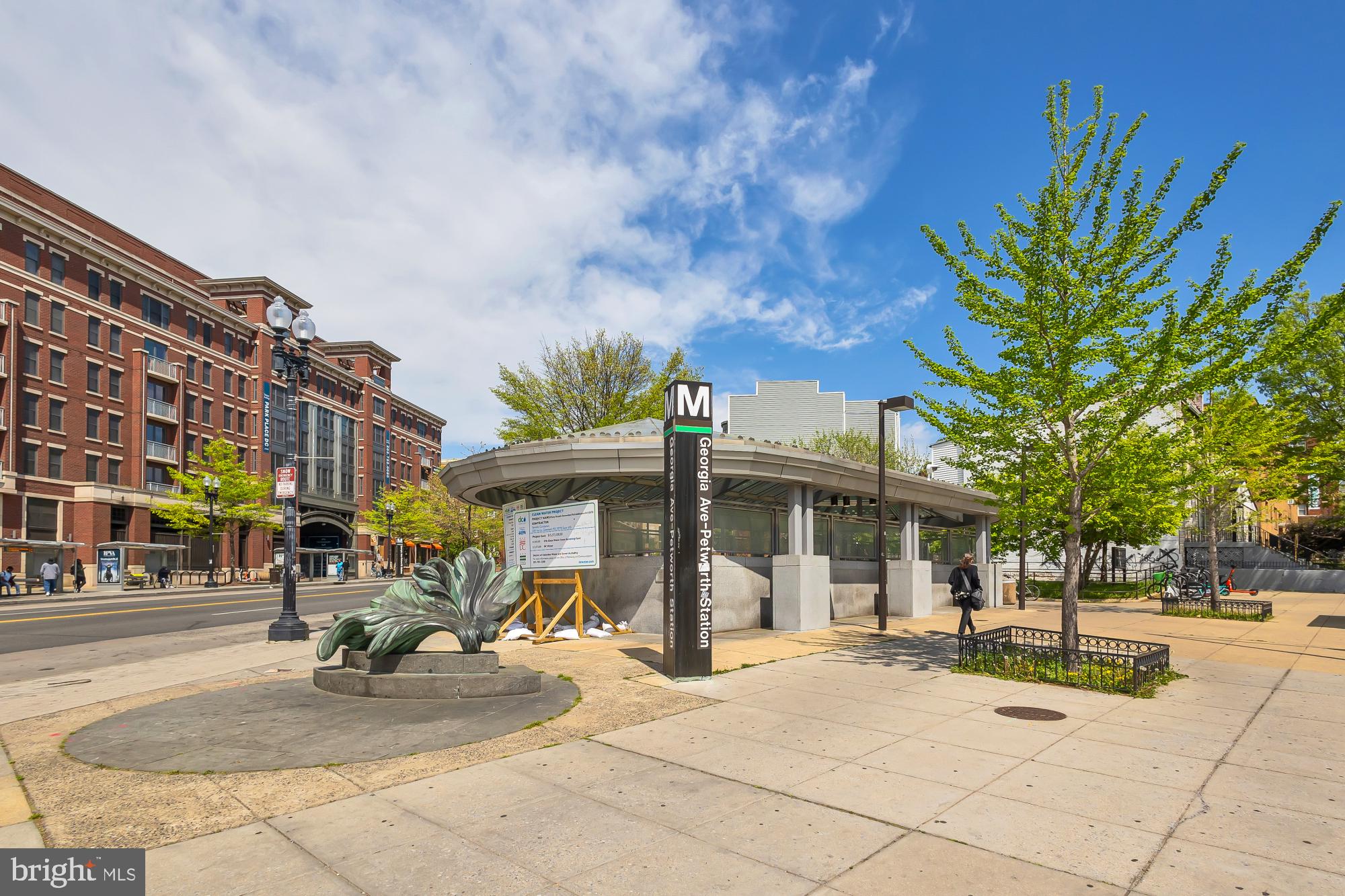 720 Webster Street Northwest Washington, DC 20011 - Photo 47 of 51 a view of a building with sitting area
