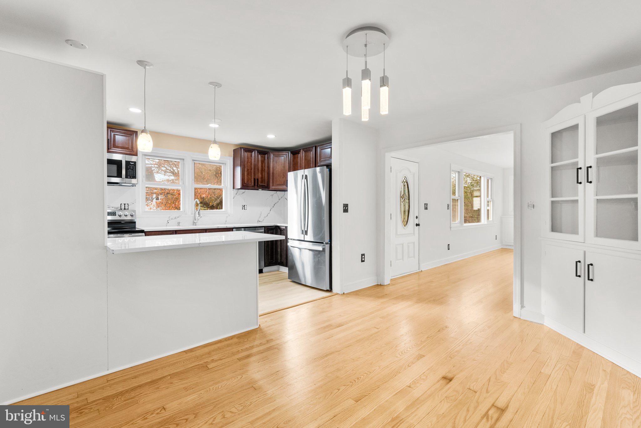 23401 Woodfield Road Gaithersburg, MD 20882 - Photo 15 of 41 Gallery Image 15