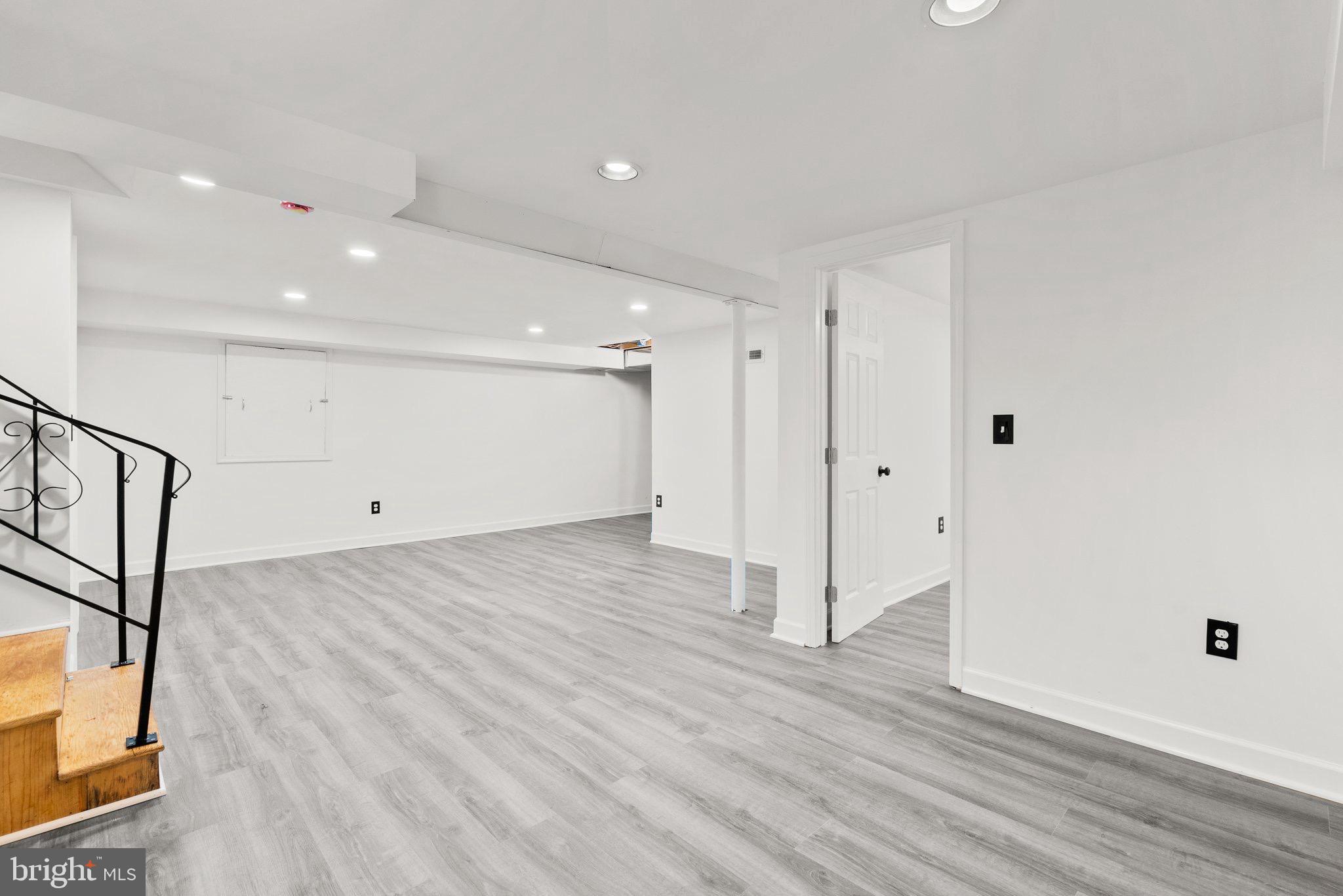 23401 Woodfield Road Gaithersburg, MD 20882 - Photo 25 of 41 Gallery Image 25