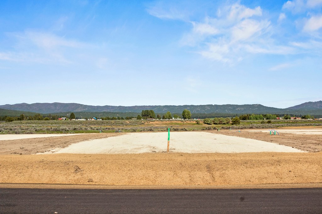 L6-b2 L6-b2 River, Unit 6 Cascade, ID 83611 - Photo 4 of 9 Pad Site Ready For Your Builder