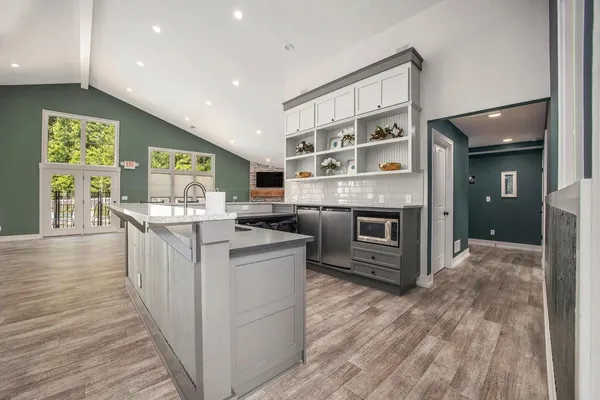 $464,900 | 17285 Richton Drive, Nunica, MI 49448