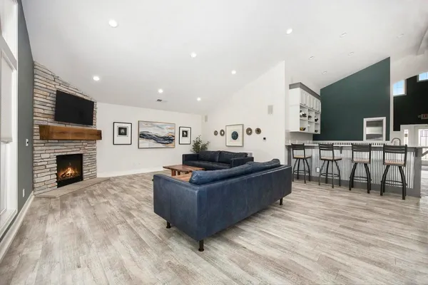 $464,900 | 17285 Richton Drive, Nunica, MI 49448