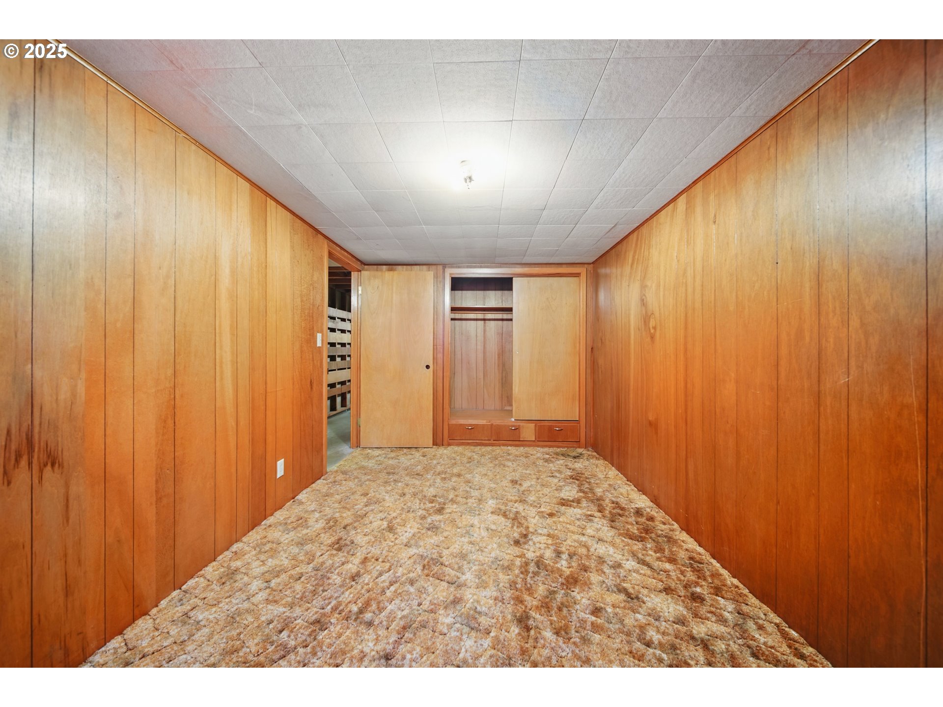 52357 Pleasant View Road Milton Freewater, OR 97862 - Photo 25 of 40 a view of an empty room