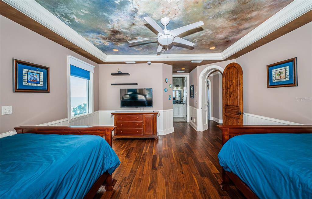 15912 Gulf Boulevard Redington Beach, FL 33708 - Photo 77 of 100