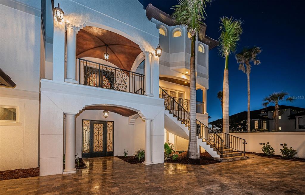 15912 Gulf Boulevard Redington Beach, FL 33708 - Photo 9 of 100 a view of a building with a yard
