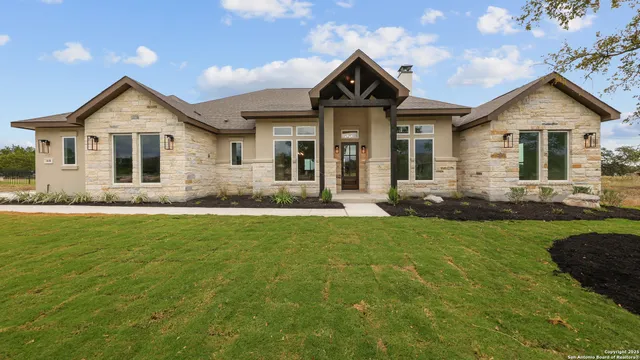 $894,000 | 108 Tranquility, Spicewood, TX 78669