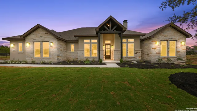 $894,000 | 108 Tranquility, Spicewood, TX 78669