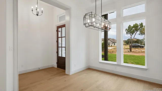 $894,000 | 108 Tranquility, Spicewood, TX 78669