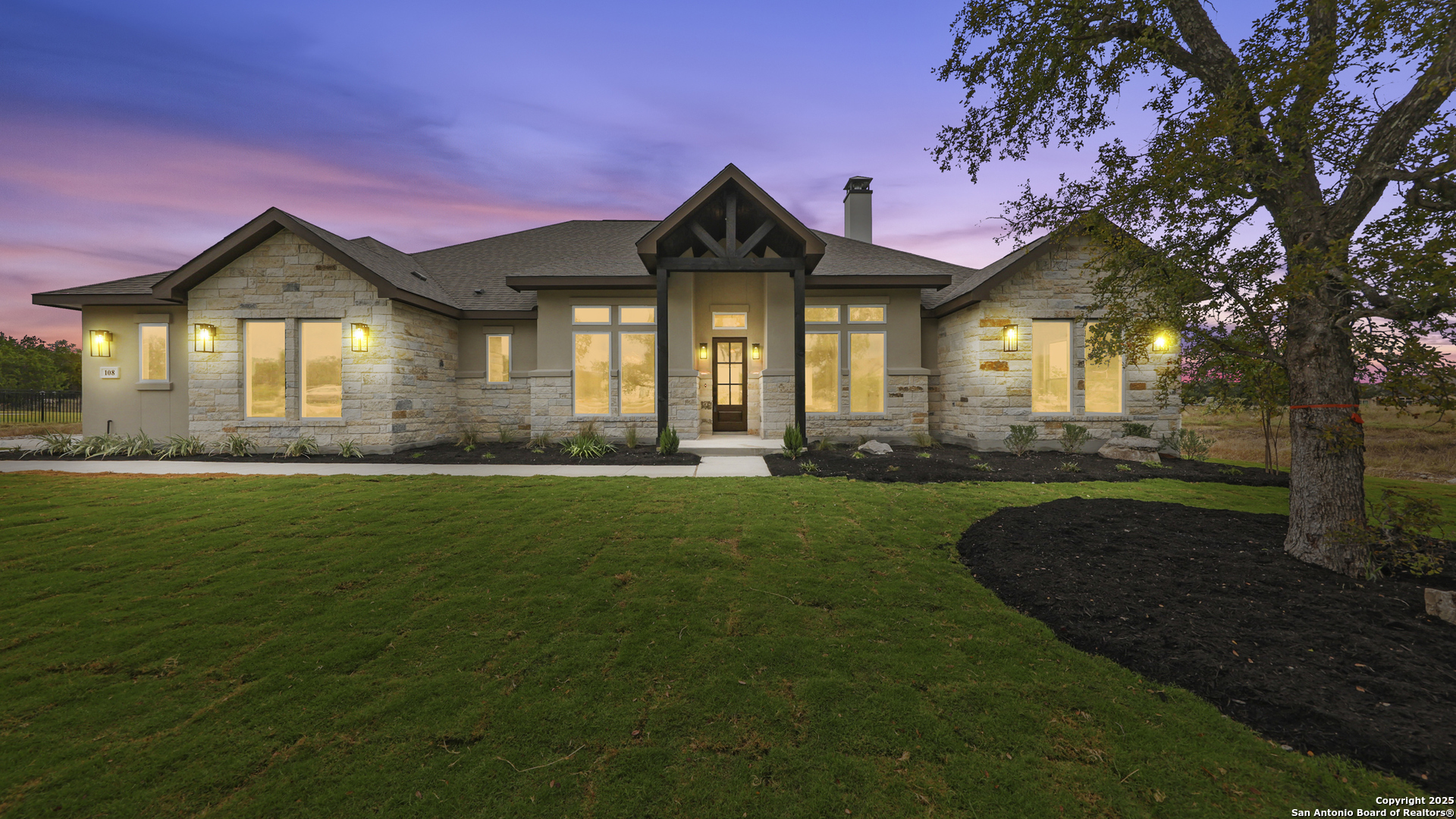 108 Tranquility Spicewood, TX 78669 - Photo 4 of 43