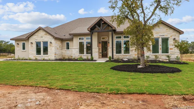 $894,000 | 108 Tranquility, Spicewood, TX 78669