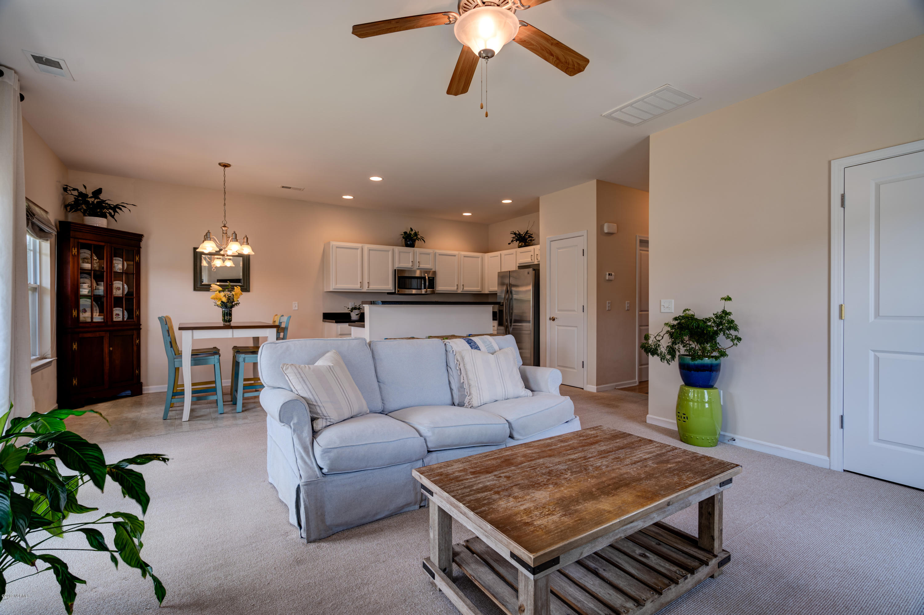806 Bonaire Road Wilmington, NC 28412 - Photo 9 of 35 DSC00286_7_8
