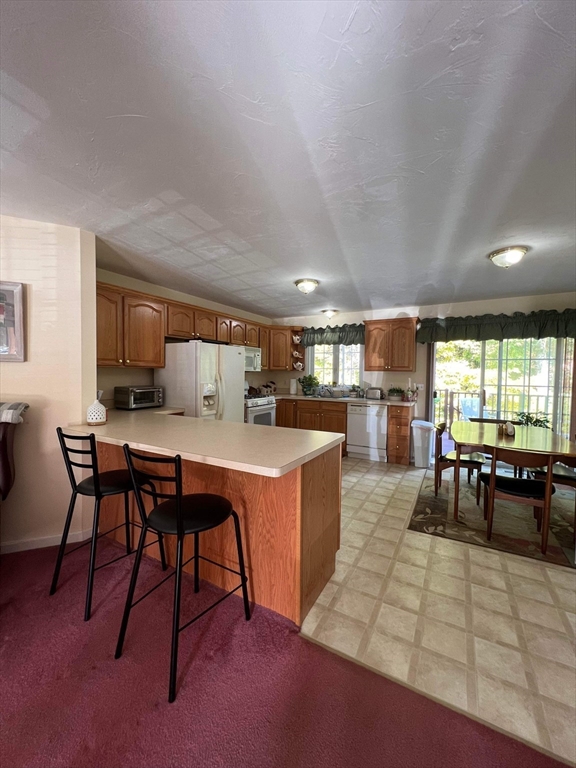 40 Ridge Drive, Unit 40 Middleboro, MA 02346 - Photo 4 of 22 Gallery Image 4