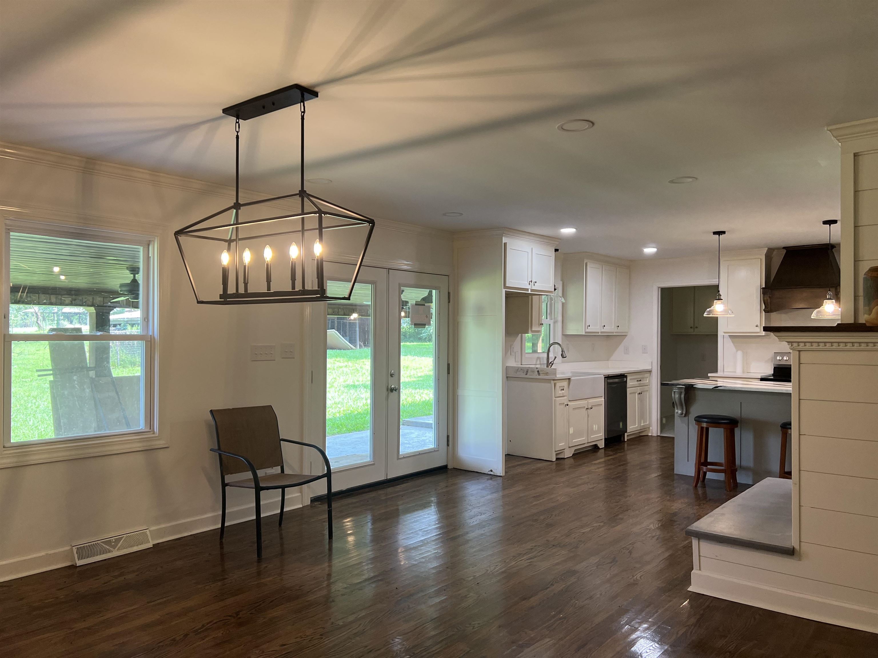 690 Oak Grove Road Savannah, TN 38372 - Photo 4 of 24 Gallery Image 4