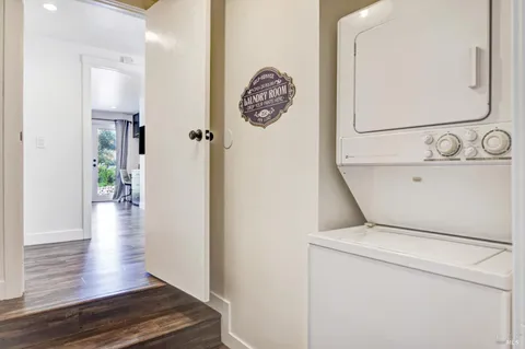 $1,975,000 | 820-824 Warm Springs Road, Kenwood, CA 95452