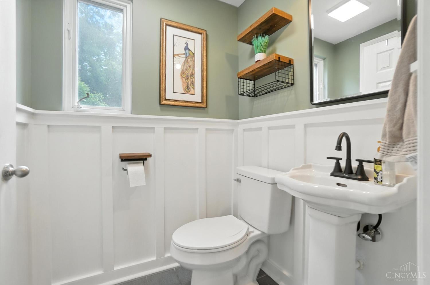6159 Tulane Road Cincinnati, OH 45212 - Photo 18 of 41