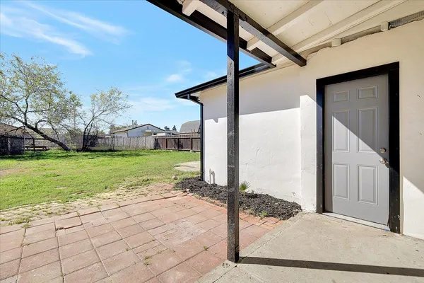 $344,900 | 1984 16th Street, Olivehurst, CA 95961