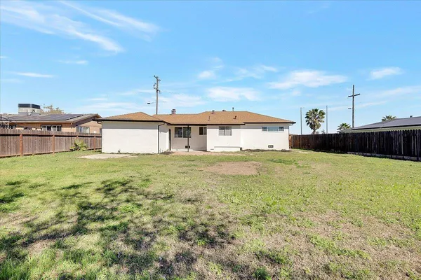 $344,900 | 1984 16th Street, Olivehurst, CA 95961