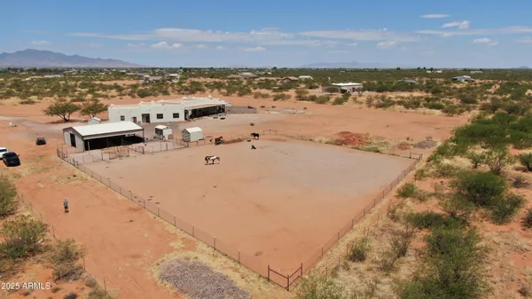 $599,900 | 10159 East Rocking W Ranch Road, Hereford, AZ 85615