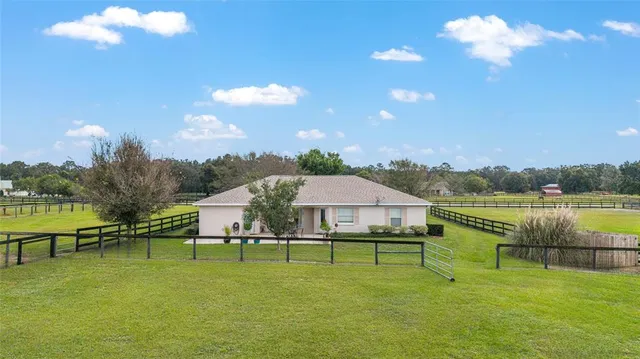 $849,900 | 19630 Southeast 15th Place, Morriston, FL 32668