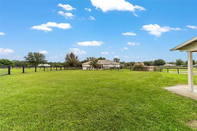 $849,900 | 19630 Southeast 15th Place, Morriston, FL 32668