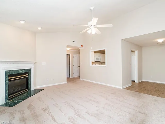 $250,000 | 3027 Maple Avenue, Unit J2, Burlington, NC 27215