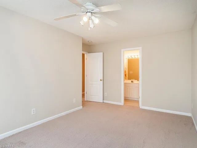 $250,000 | 3027 Maple Avenue, Unit J2, Burlington, NC 27215