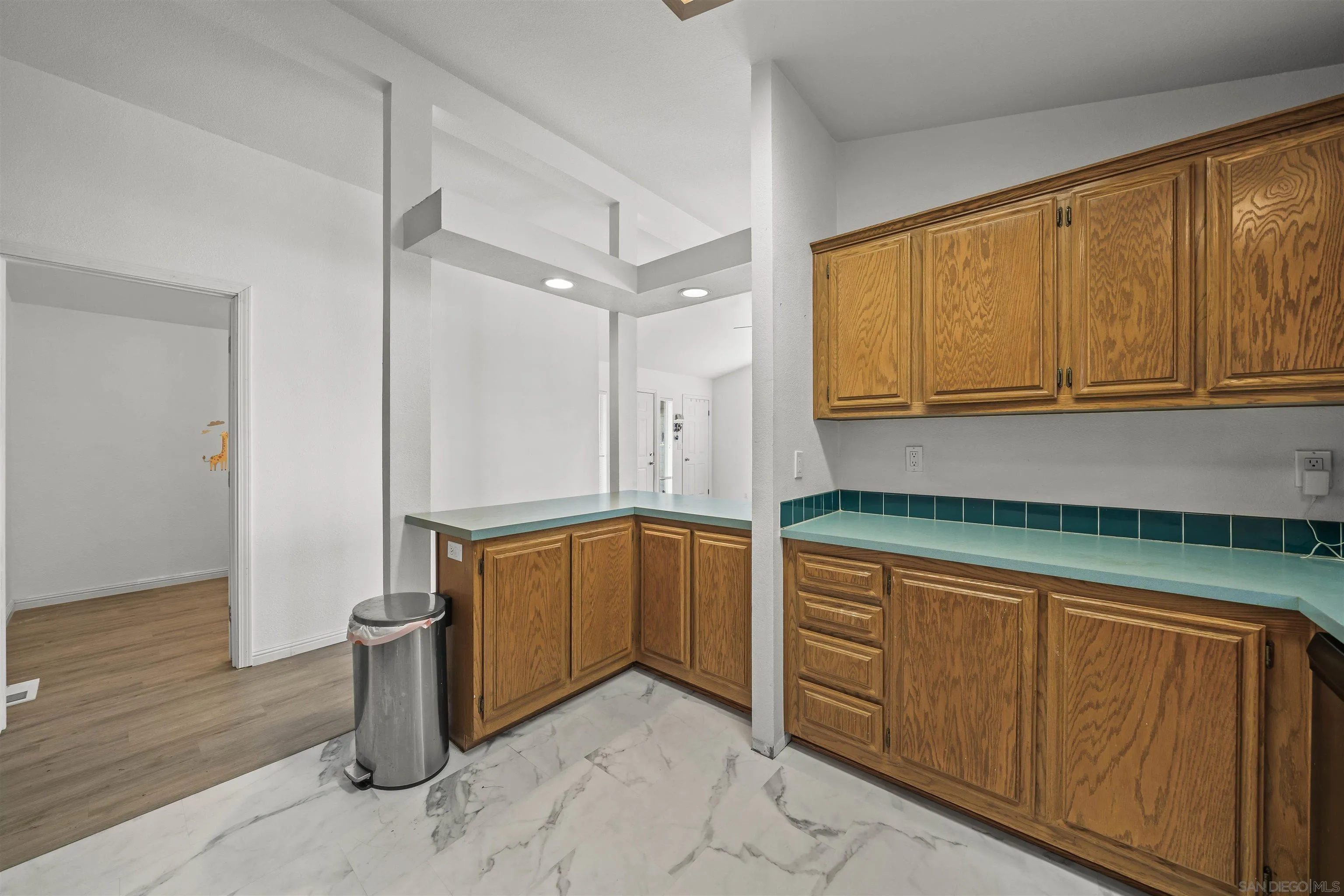 15935 Spring Oaks Road, Unit 82 El Cajon, CA 92021 - Photo 12 of 47 Gallery Image 12
