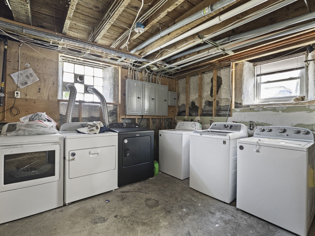 306 Mott Street, Unit 1 Fall River, MA 02721 - Photo 13 of 14
