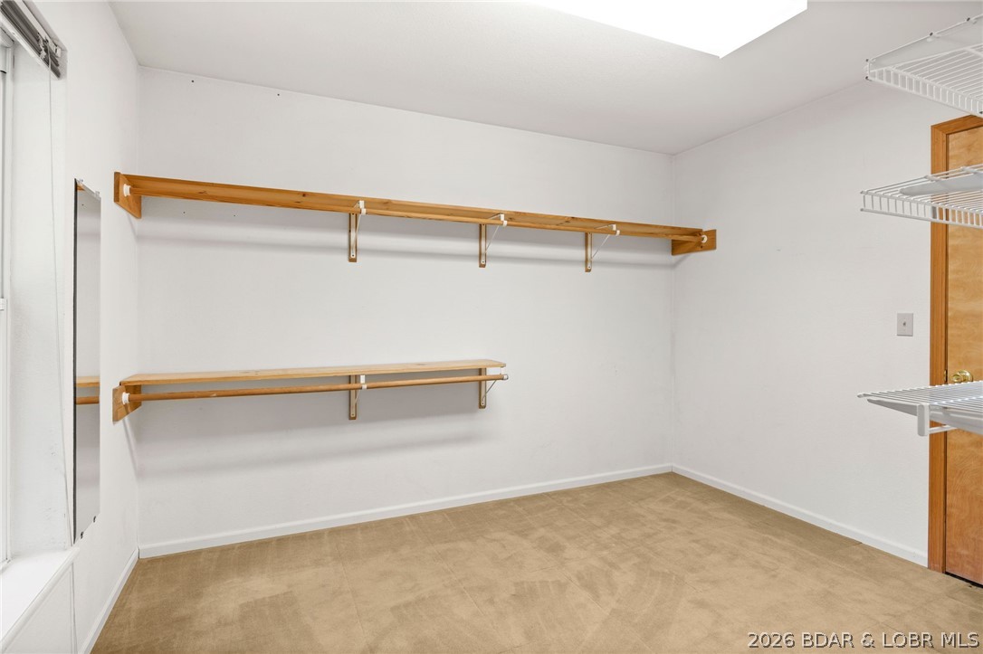 122 Hicks Drive Eldon, MO 65026 - Photo 20 of 51 Master Suite walk in closet