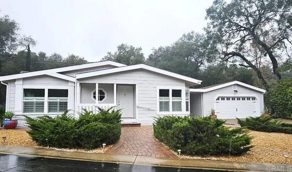 $629,500 | 8975 Lawrence Welk Drive, Unit 7, Escondido, CA 92026