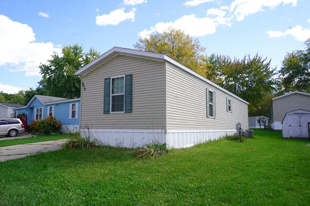 $42,500 | 4418 Oakland Drive, Allendale, MI 49401