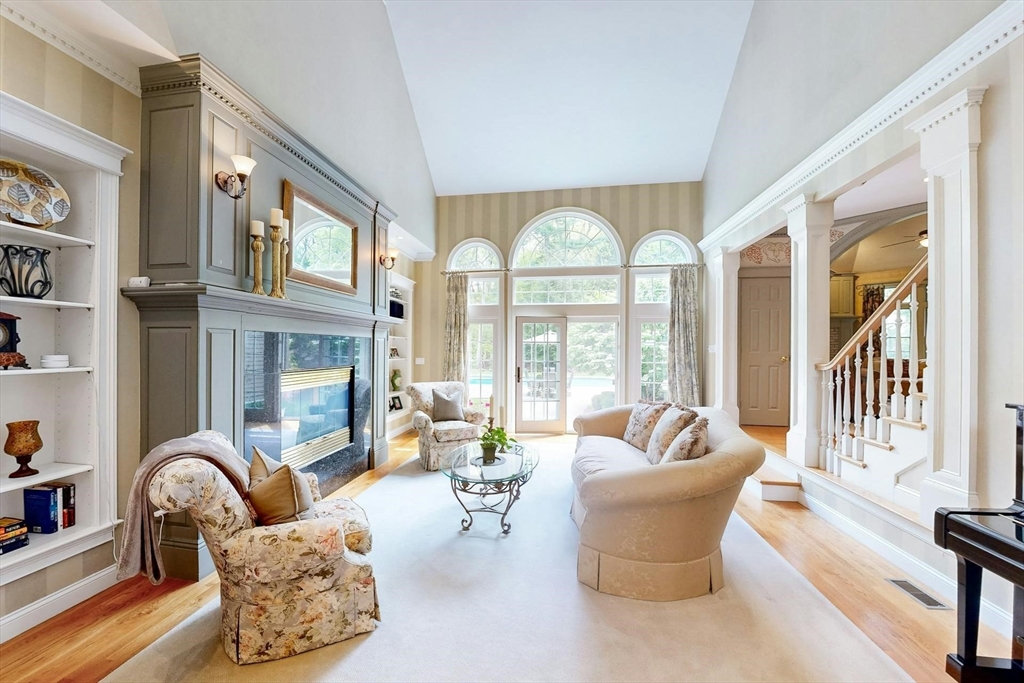 34 High Ridge Circle Franklin, MA 02038 - Photo 15 of 42 Gallery Image 15