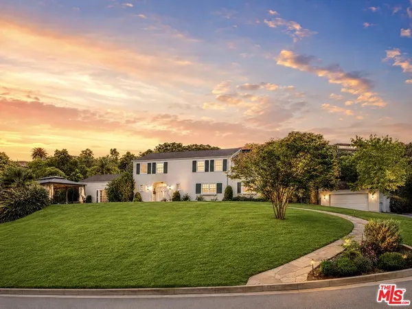 $2,995,000 | 1627 Arbor Drive, Glendale, CA 91202