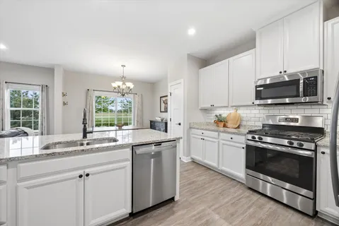 $394,900 | 1010 Sears Circle, Elburn, IL 60119