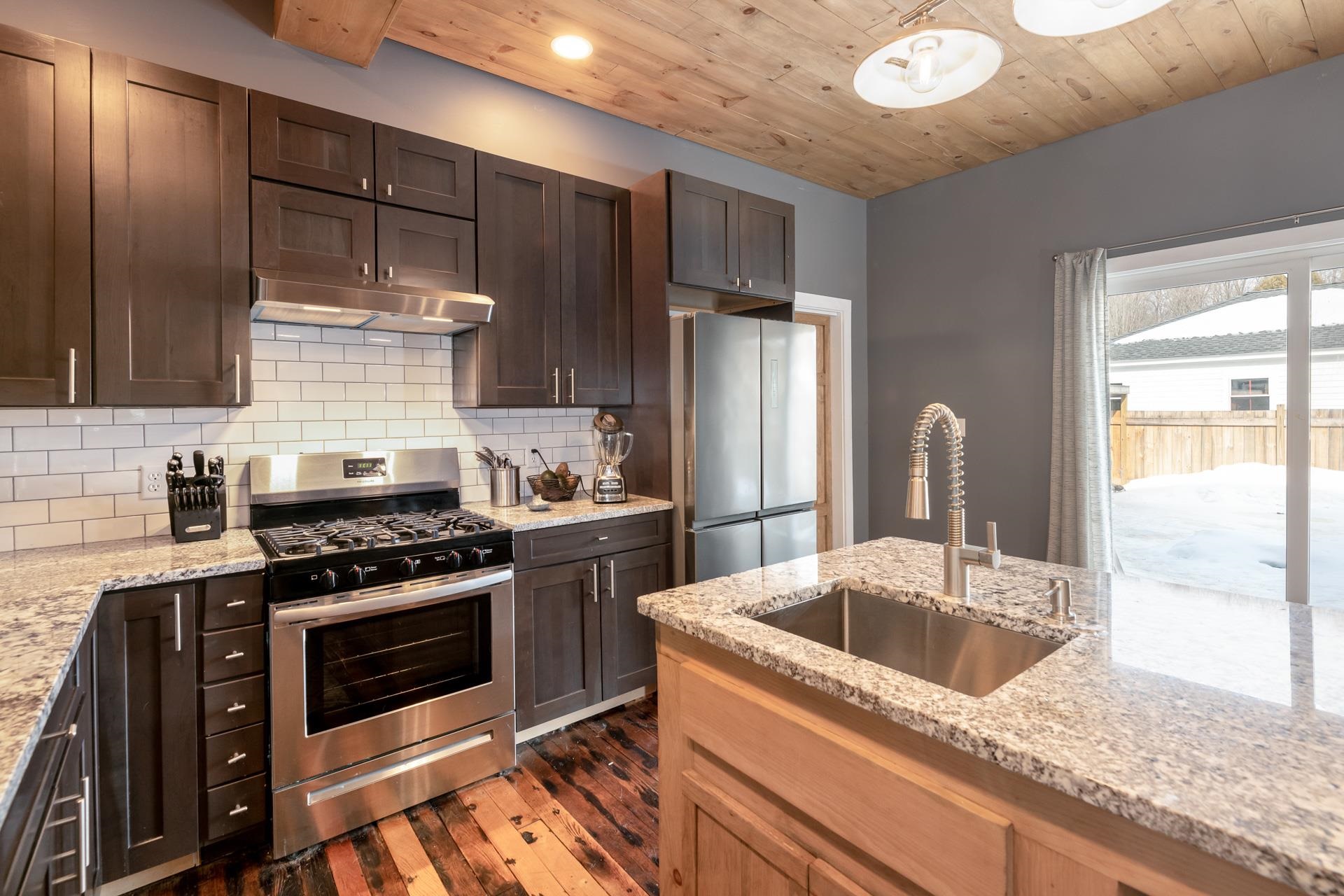1 Jug Hill Road Milton, NH 03852 - Photo 5 of 37 Gallery Image 5
