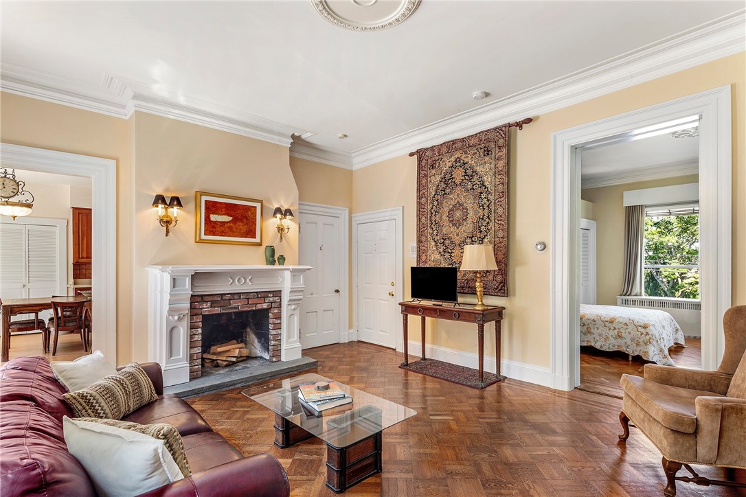 245 Eustis Avenue, Unit B Newport, RI 02840 - Photo 5 of 19