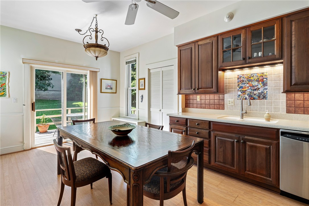 245 Eustis Avenue, Unit B Newport, RI 02840 - Photo 10 of 19