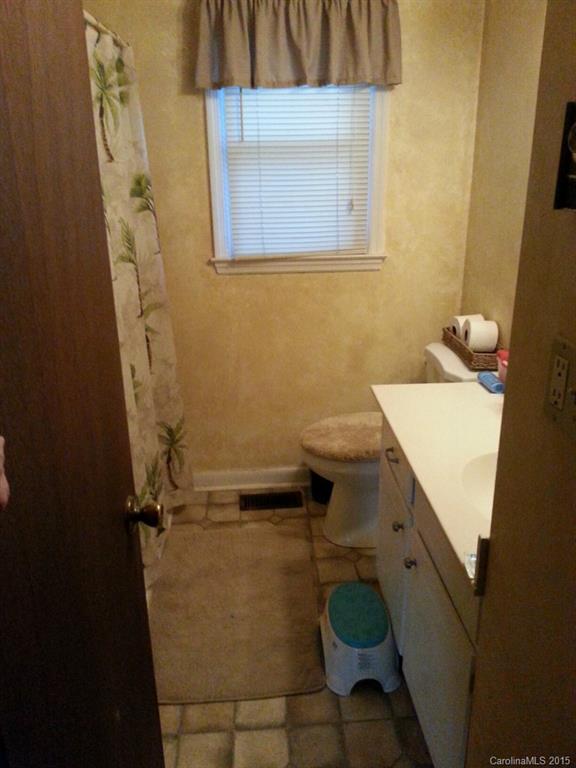 1995 Hough Road Lancaster, SC 29720 - Photo 8 of 10
