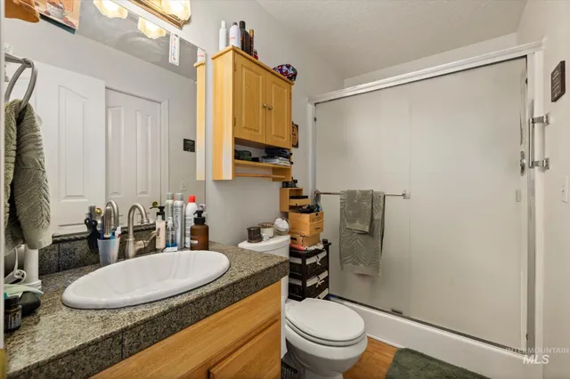 $419,900 | 4544 North Heritage View Avenue, Meridian, ID 83646