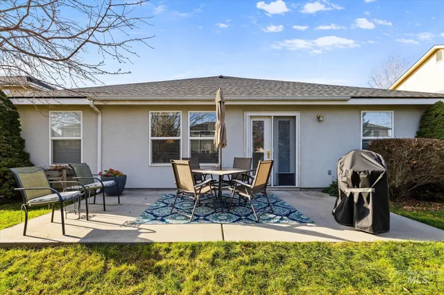$419,900 | 4544 North Heritage View Avenue, Meridian, ID 83646
