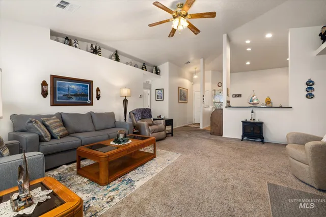 $419,900 | 4544 North Heritage View Avenue, Meridian, ID 83646